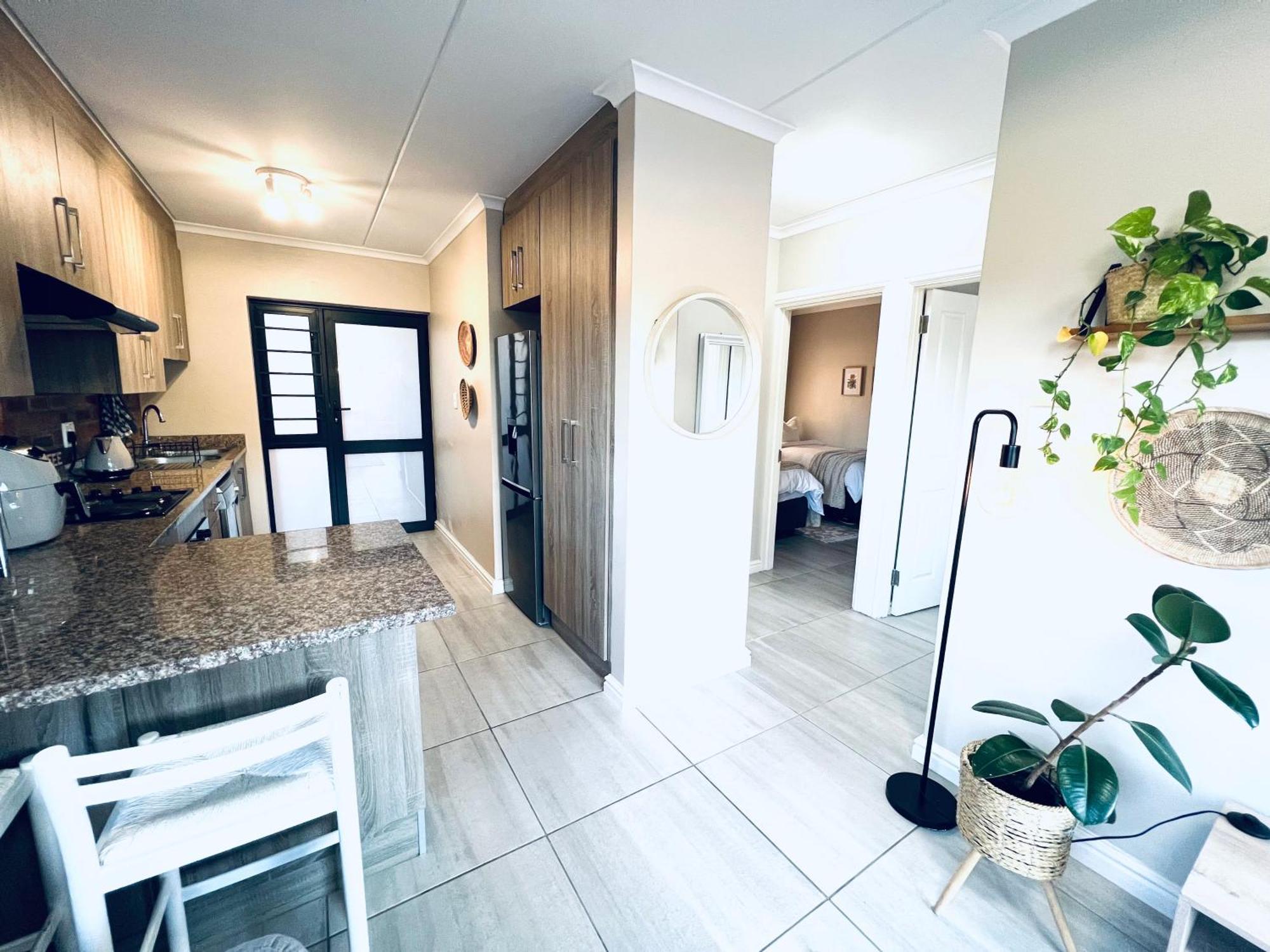 Homey Near Walmer Apartamento *